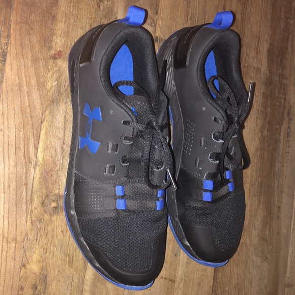 Under Armour Mens size 9.5 - Picture 2 of 7